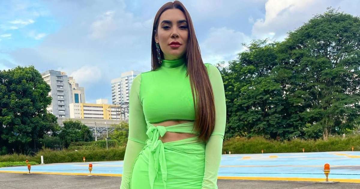 Naiara Azevedo mostrou fotos à polícia com hematomas que seriam de