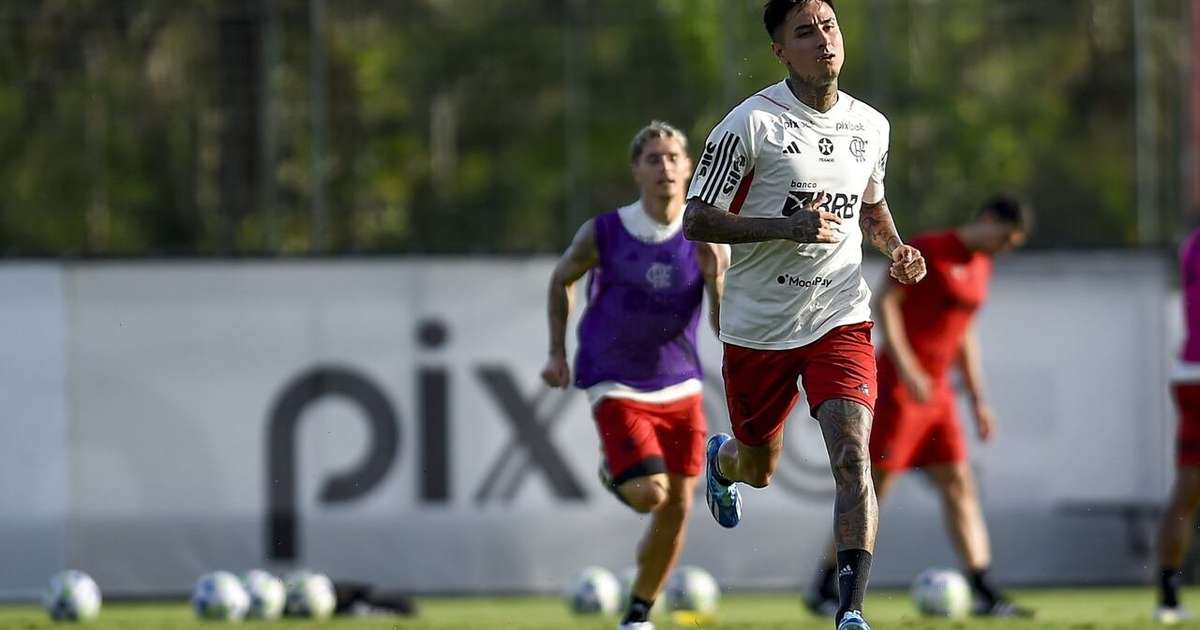 Cebolinha e Everton Ribeiro treinam, e Pulgar retorna ao time
