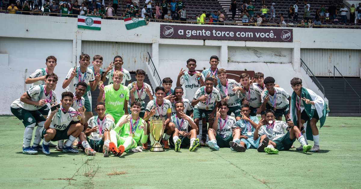 É campeão! Palmeiras bate Ferroviária e fatura taça do Paulista