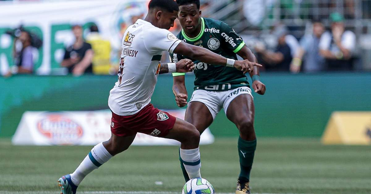 Endrick pede pés no chão após vitória do Palmeiras: 