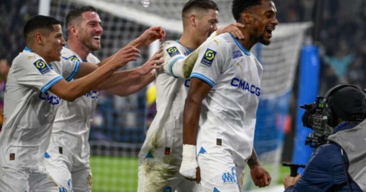 Olympique Vence E Afunda O Lyon No Francês