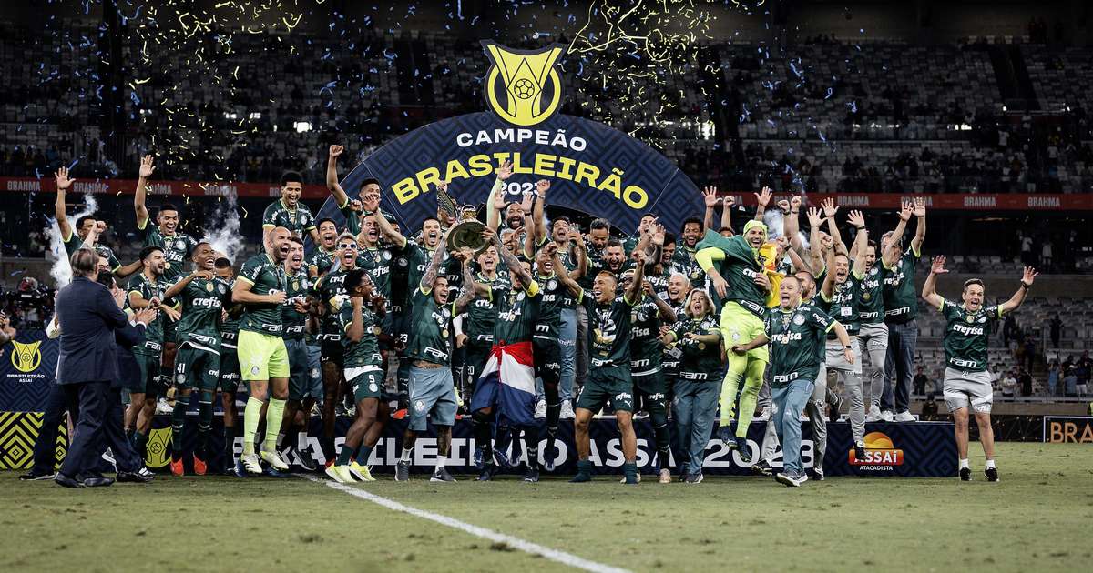 Palmeiras convoca torcida para receber elenco campeão brasileiro na Academia de Futebol