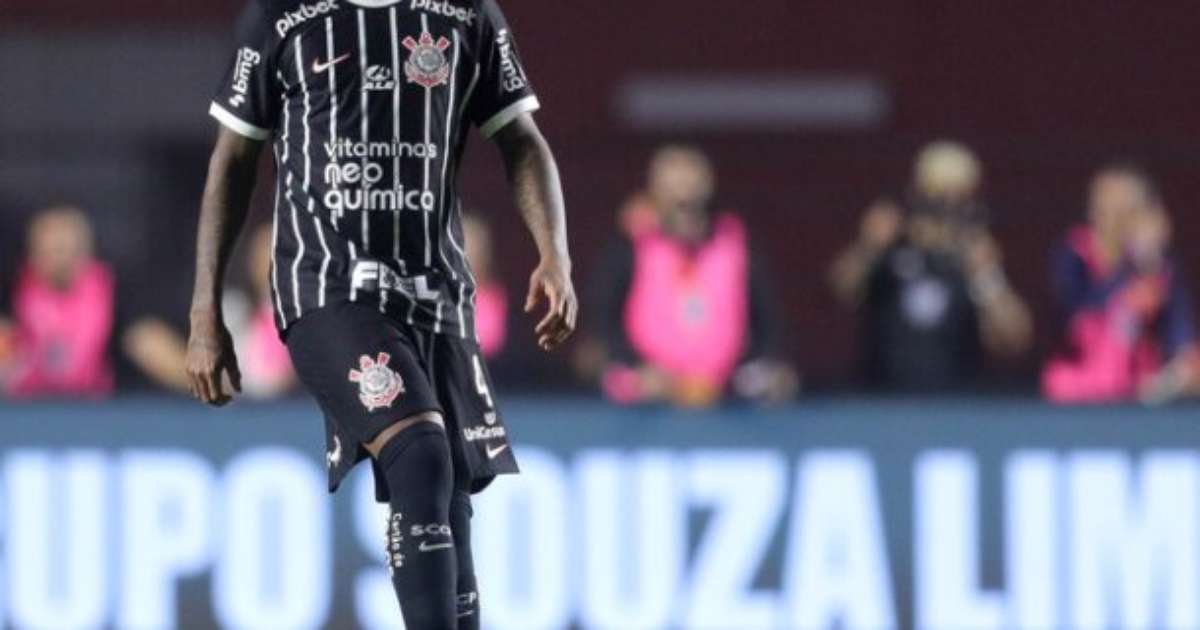 Gil revela desejo de renovar com o Corinthians