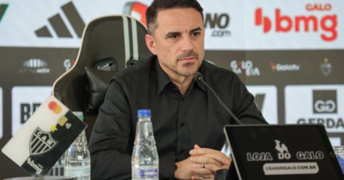 Corinthians formaliza oferta por Rodrigo Caetano, diretor do Atlético-MG