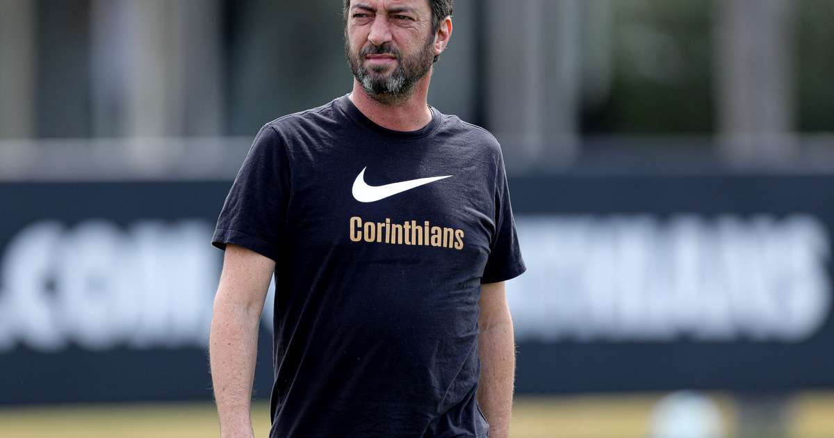 Duilio tira licença da presidência do Corinthians em homenagem aos vices