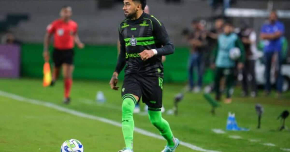 Três equipes do Brasil sondam o meia Marcelino Moreno, do Coritiba