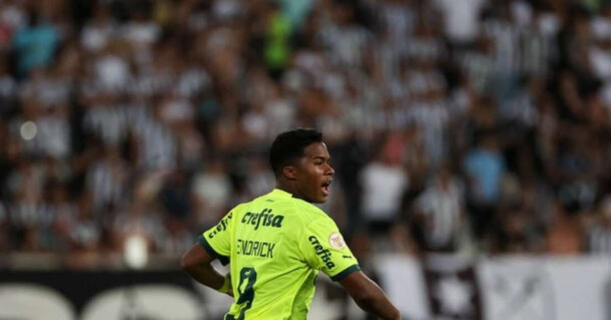 Pai de Endrick revela que atacante estava quase acertado com o Chelsea