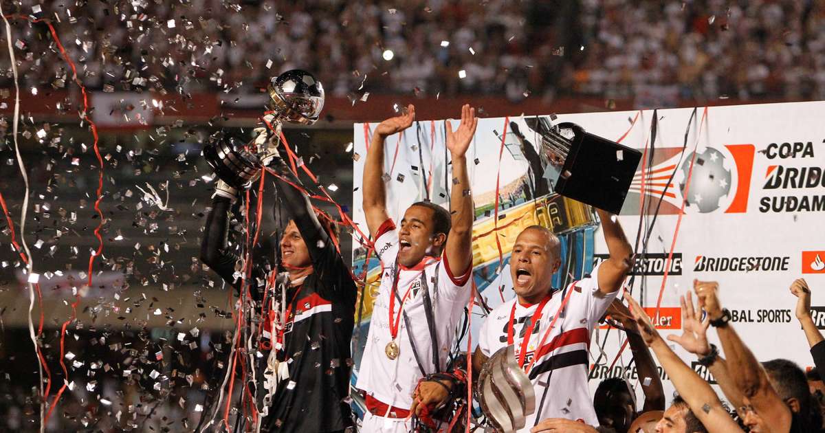 Além do bi mundial, São Paulo também conquistou Sul-Americana em 12 de dezembro