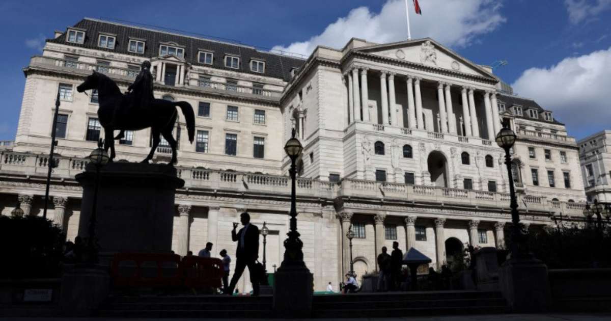 The UK economy is contracting and testing the Bank of British Columbia's interest rate decision