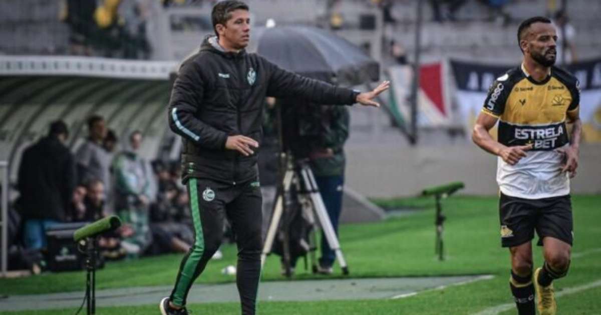 Nem Santos, nem Cruzeiro. Carpini fica no Juventude
