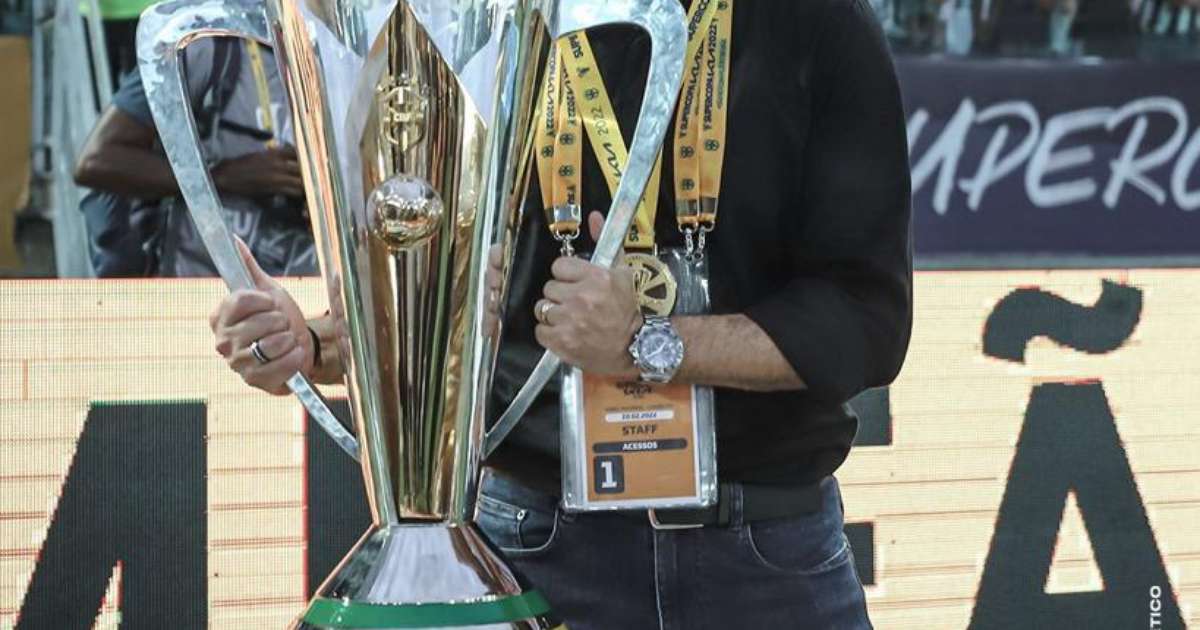 Presidente do Corinthians promete executivo com 