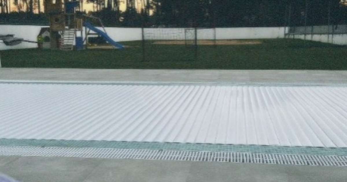 De férias em Portugal, Lucas Veríssimo agita torcedores do Corinthians com publicação nas redes sociais