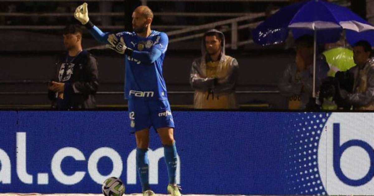 Palmeiras anuncia renovação com Marcelo Lomba