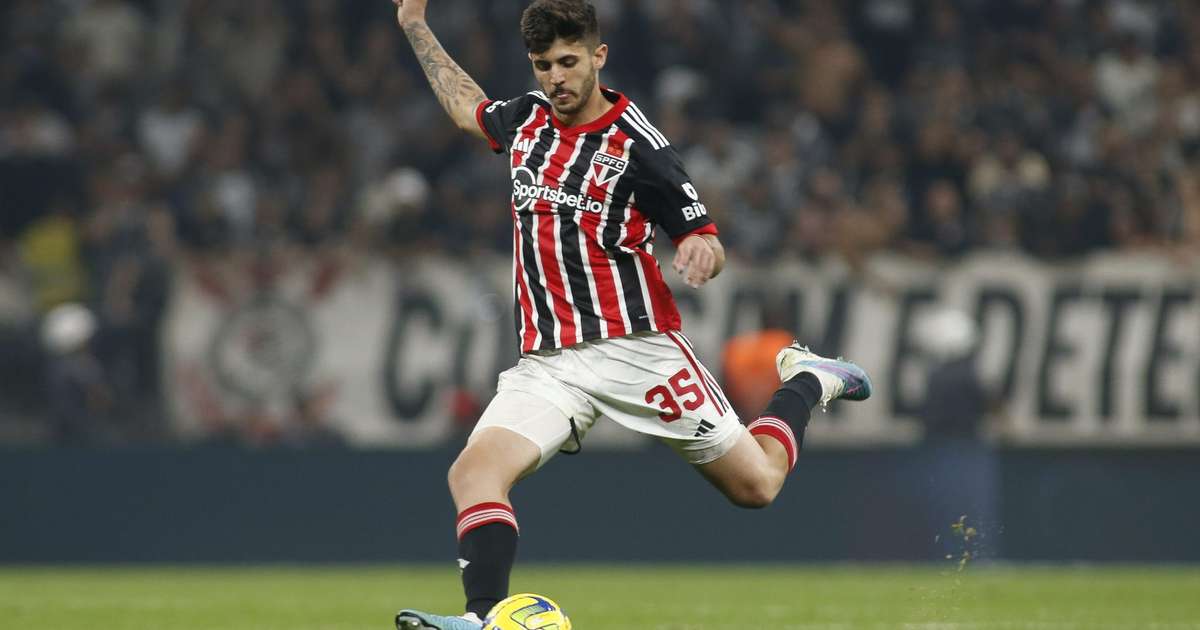 Se não precisa da Libertadores para ser campeão mundial, o São Paulo é  tetra, alfineta Cicinho