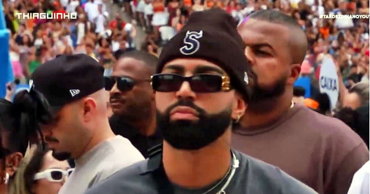 Torcedor declarado do Corinthians, Thiaguinho manda recado para Gabigol na Arena:  Quero usar sua camisa