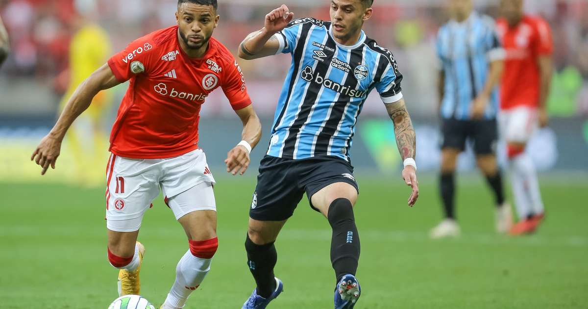 Carballo será submetido a cirúrgica no Uruguai e pode desfalcar o Grêmio; confira