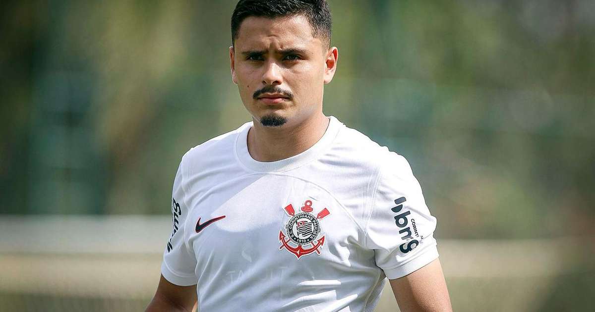 Volante argentino do Corinthians projeta Copinha e relembra período no profissional