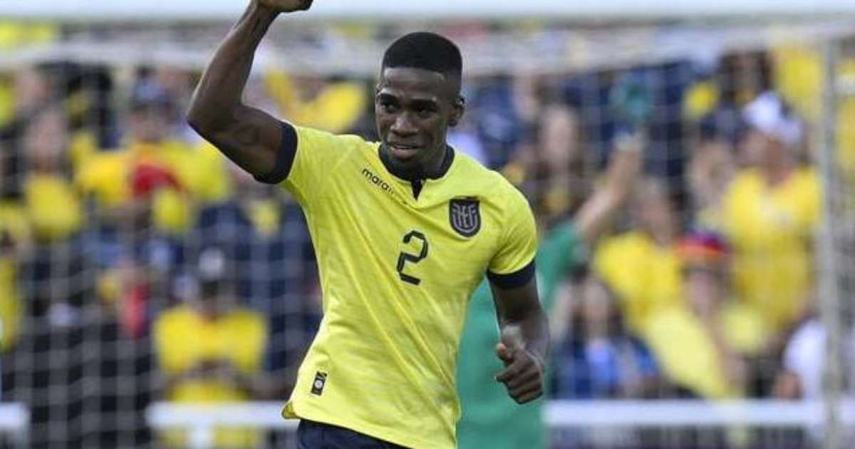 Corinthians faz proposta por zagueiro que disputou a última Copa do Mundo