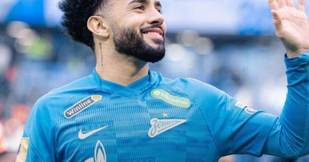 Claudinho nega interesse de clubes brasileiros: Não chegou nada concreto