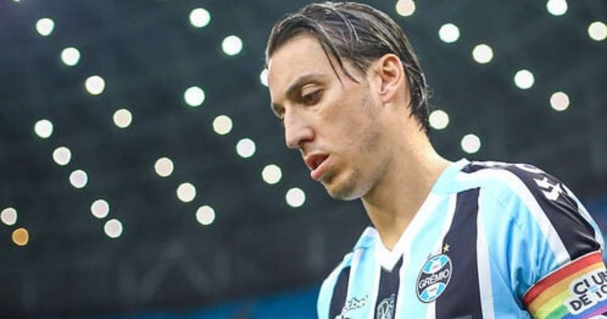 Geromel analisa reforços do Grêmio para 2024 e rasga elogios a Suárez; assista