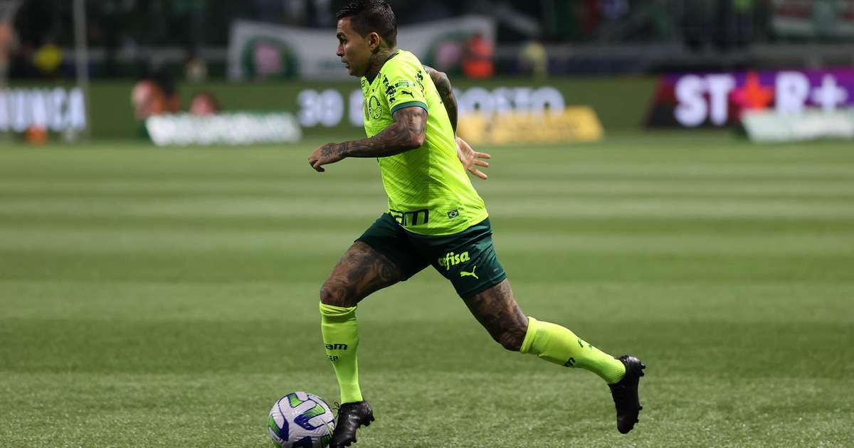 Com apenas 14 jogos, Dudu foi o maior driblador do Palmeiras no Brasileirão