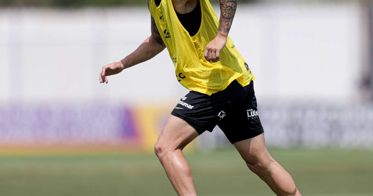 Léo Mana é observado por clubes do exterior e não tem permanência garantida no Corinthians para 2024