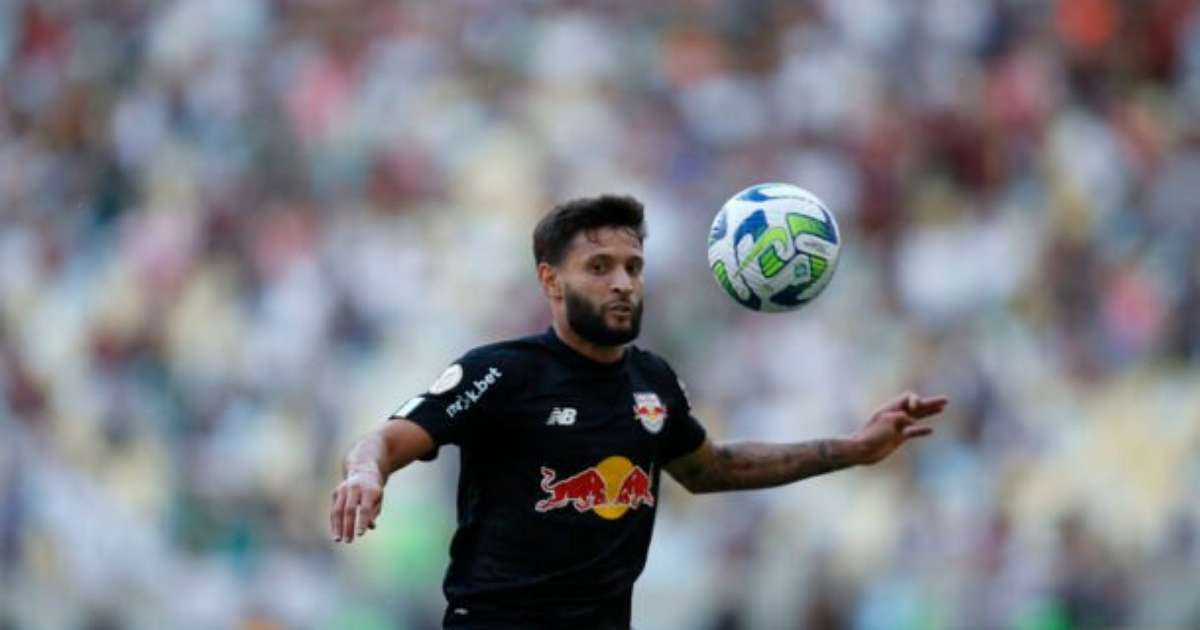 Flamengo faz proposta por dupla do Bragantino