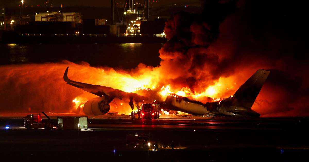 379人が乗っていた日本で火災が発生した飛行機について私たちは何を知っていますか