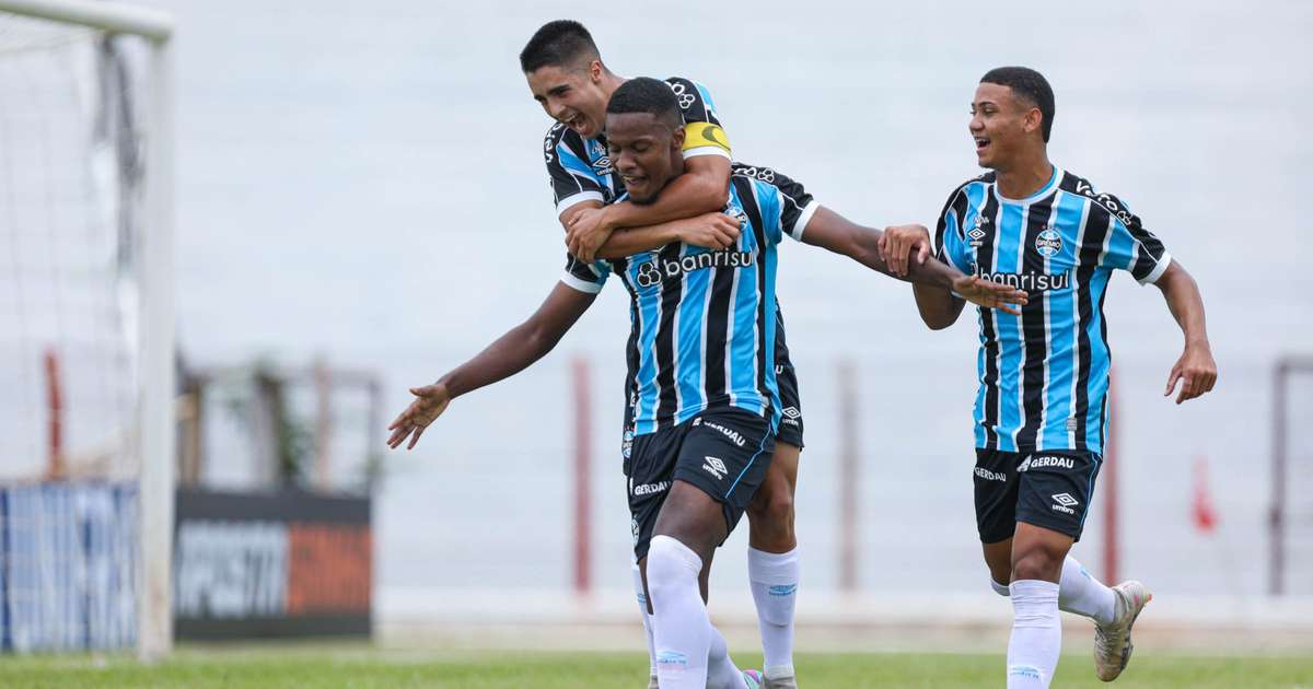 Grêmio vence com autoridade o Serra Branca-PB na estreia da Copinha