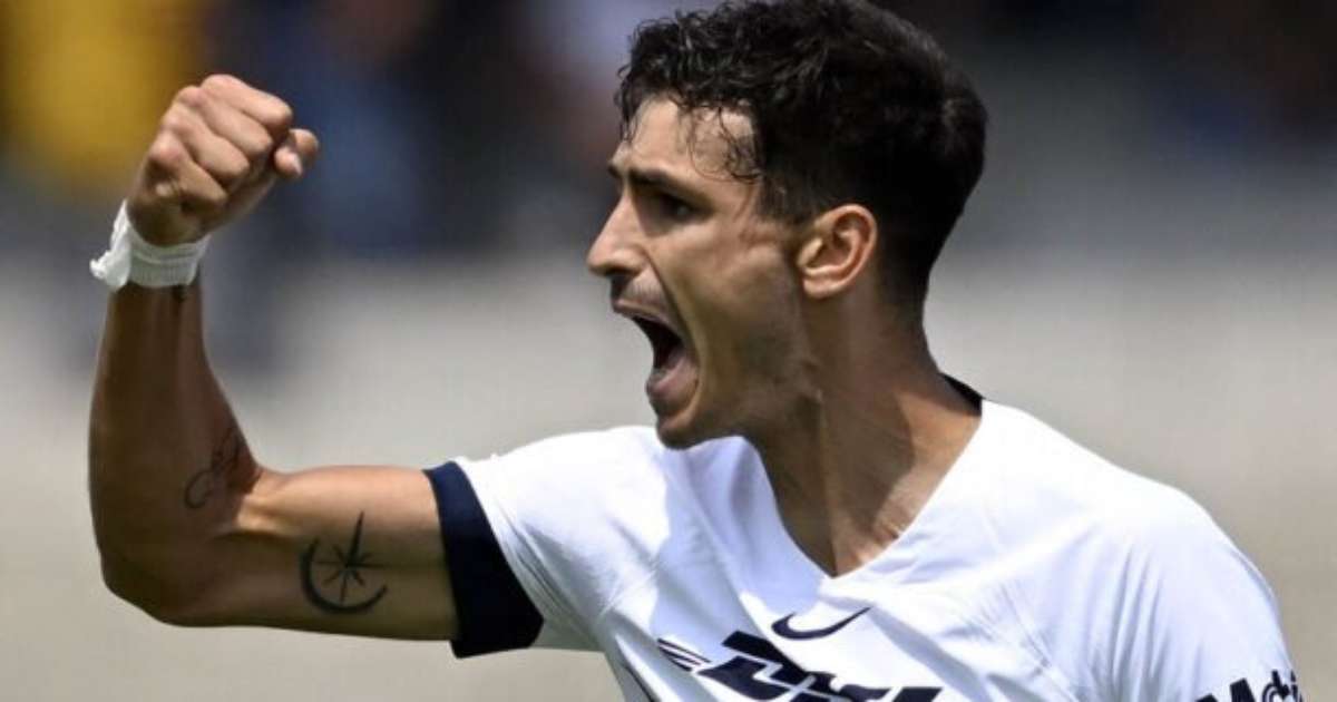 Atacante Dinenno chega a BH para exames médicos no Cruzeiro