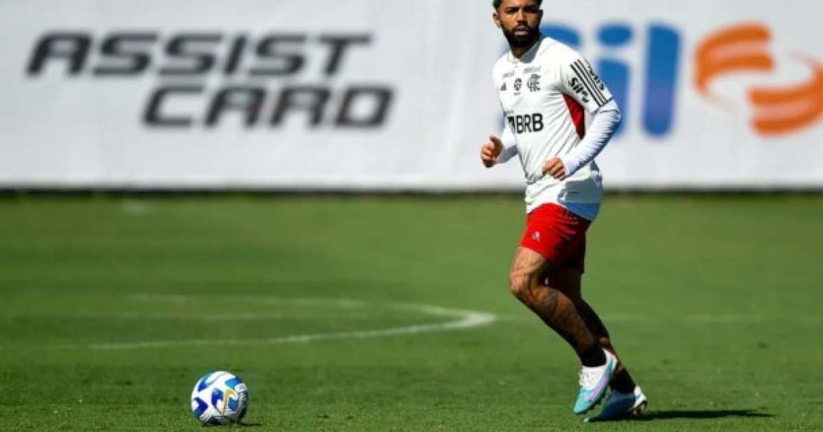 Gabigol treina no CT do Flamengo e antecipa reapresentação