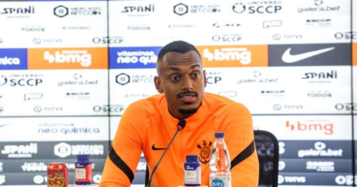 Raul Gustavo volta de empréstimo e vira opção no Corinthians