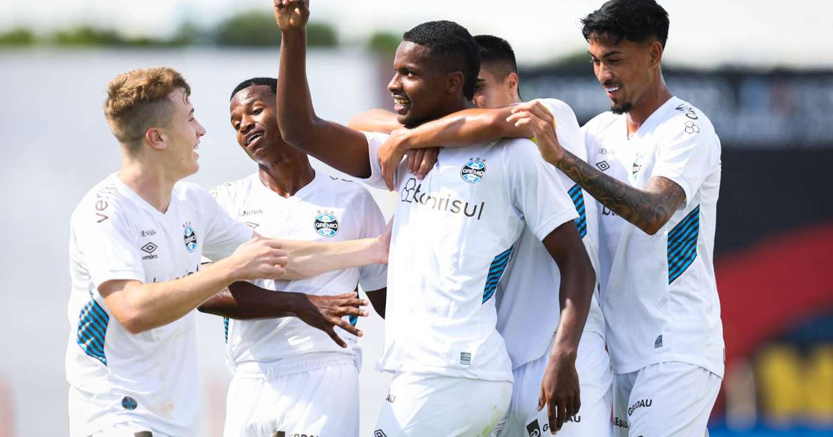 Grêmio goleia o Figueirense e encaminha classificação para próxima fase da Copinha