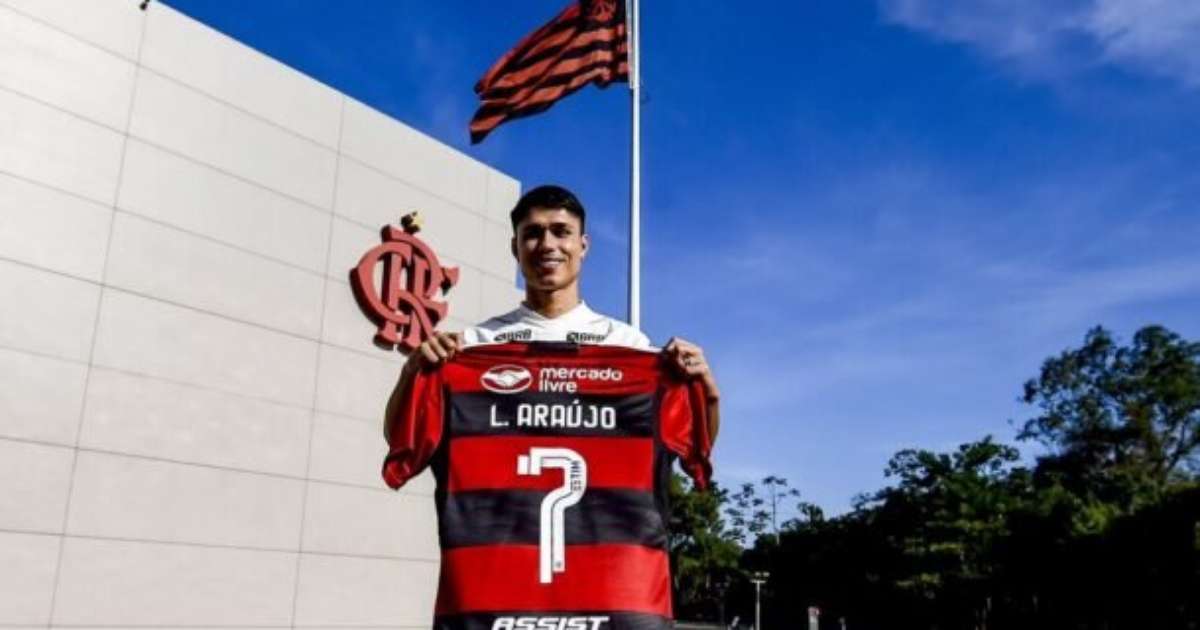 Luiz Araújo herda camisa 7 de Everton Ribeiro no Flamengo