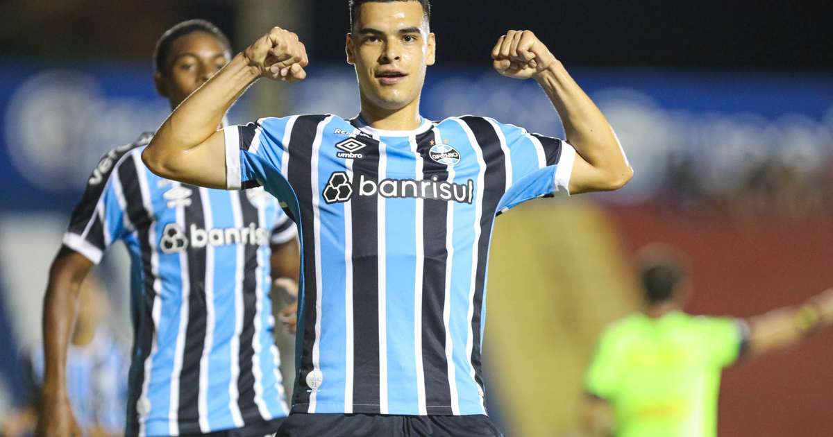 Grêmio vence com tranquilidade o Inter de Bebedouro e fica com a liderança do grupo