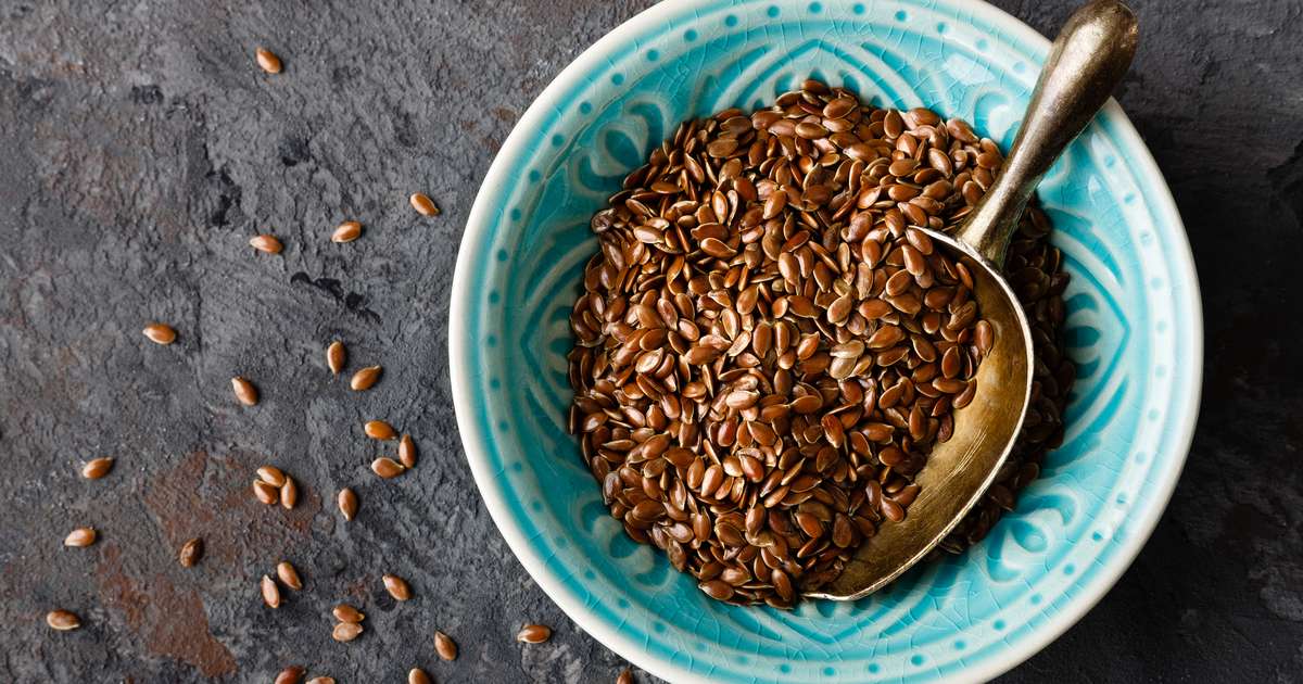 Linhaça: conheça os benefícios e veja receitas com essa semente que é ...