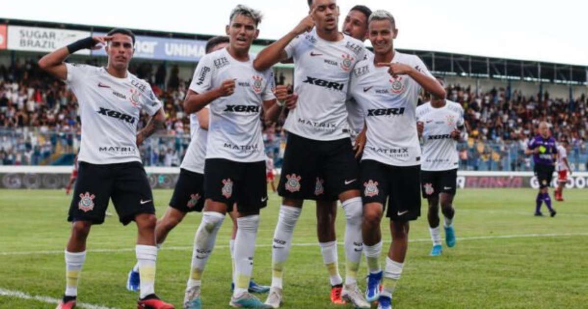 Atlético-GO x Corinthians: onde assistir, escalações, arbitragem