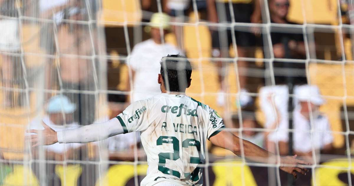 Raphael Veiga lamenta empate no fim e ressalta: 