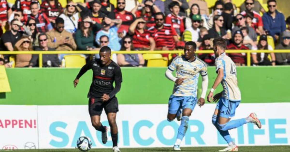 De La Cruz destaca estreia e cita facilidade em jogar ao lado de Arrascaeta