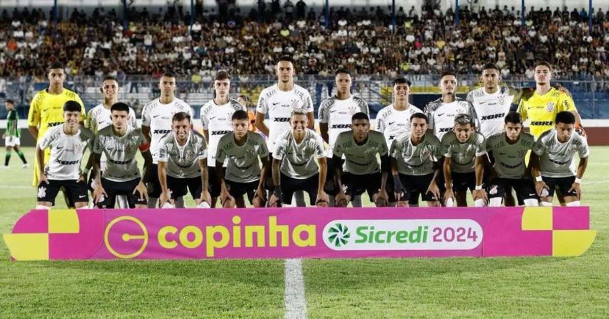 Com Hat-Trick de Arthur Souza Corinthians está na final da copinha