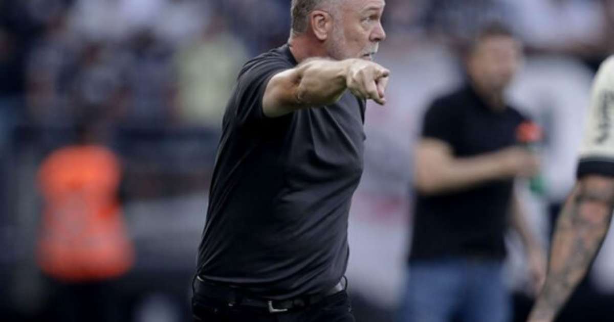 Para Mano Menezes, gols perdidos decidiram derrota corintiana