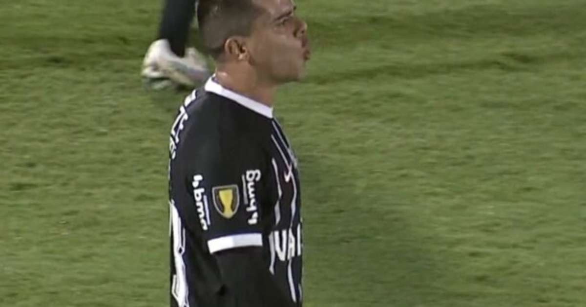 Com um a mais desde o início, Corinthians perde para São Bernardo
