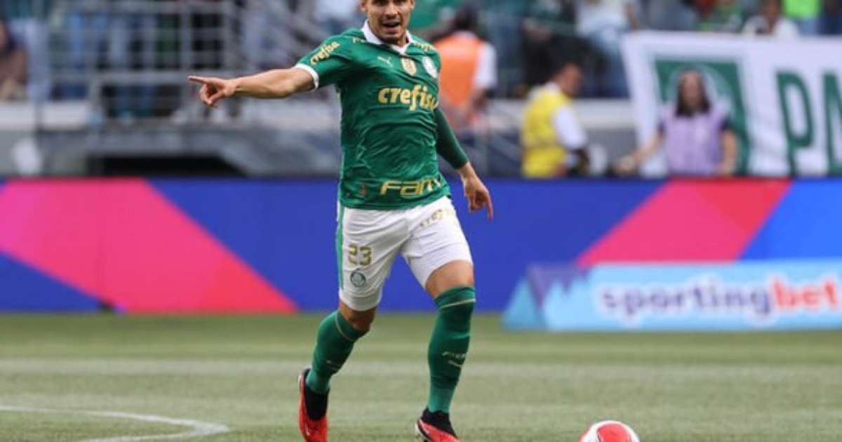 Veiga brilha de novo e Palmeiras vence o Santos no Allianz Parque