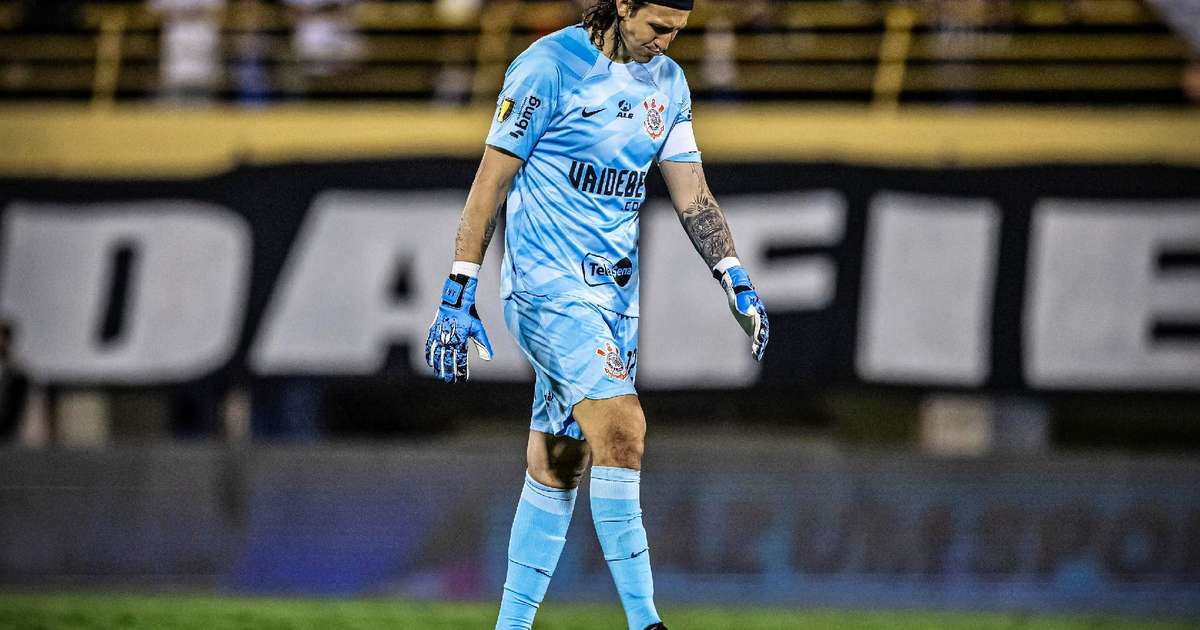 Corinthians planeja contratações essenciais para fortalecer seu elenco antes do prazo final.