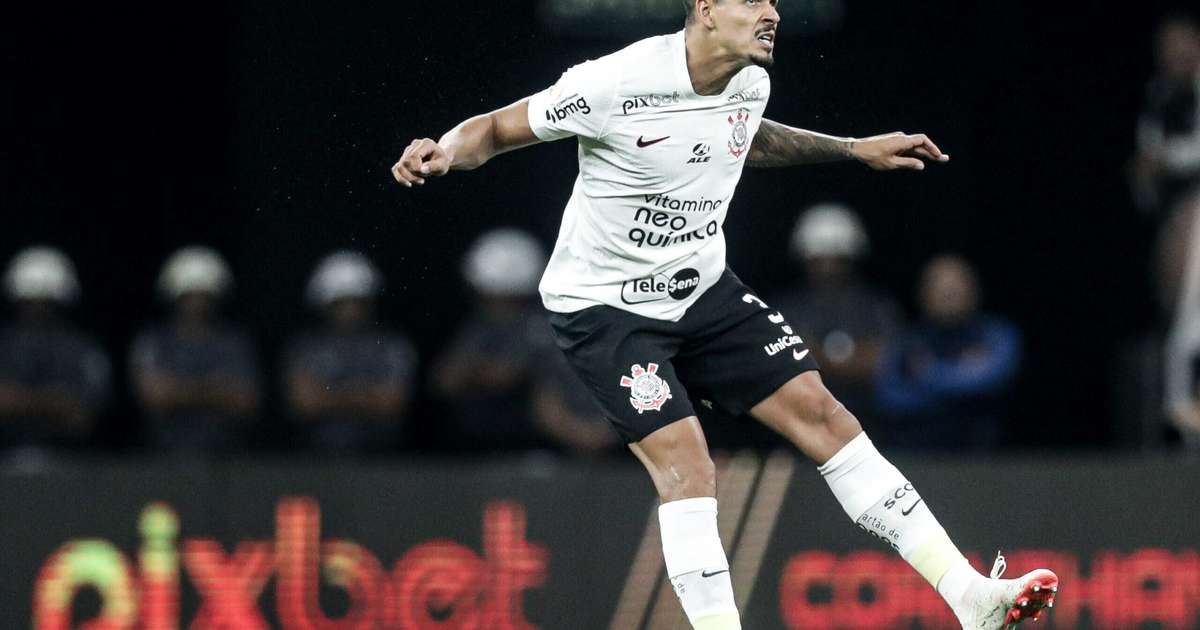 Lucas Veríssimo rebate presidente e revela salários atrasados no Corinthians