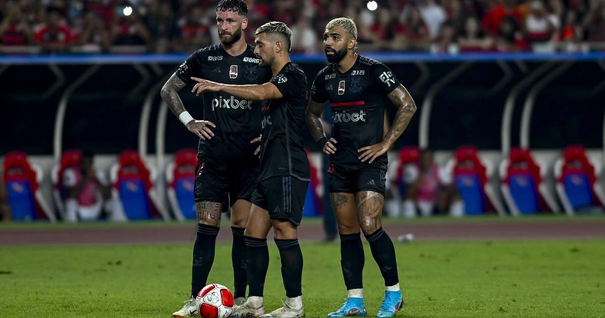 Flamengo começa sequências de jogos no Carioca com três clássicos em fevereiro