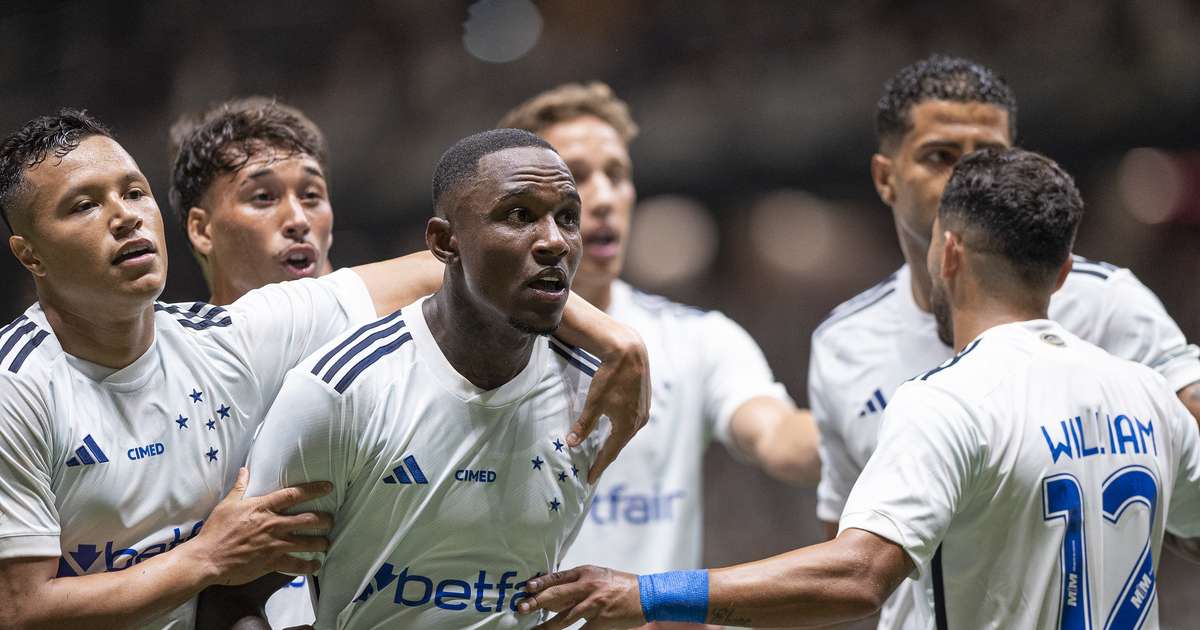 Coletivo Celeste brilha em triunfo sobre o Galo, confira avaliações do jogo.