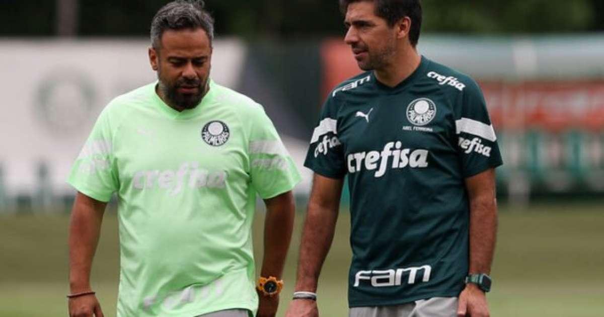 Palmeiras define equipe para confronto decisivo contra o São Paulo