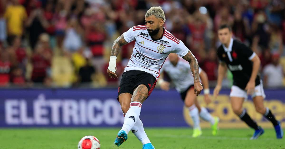 Gabigol elogia goleiro e destaca segundo tempo em partida decisiva.