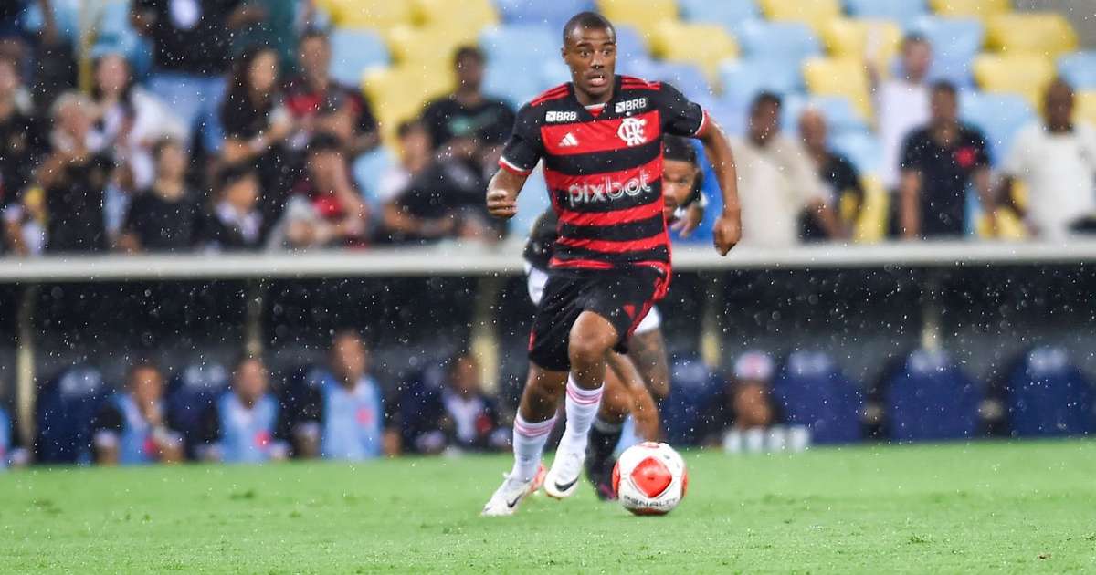 Gabigol desperdiça penalidade ao entrar no segundo tempo em atuação pela ENM.